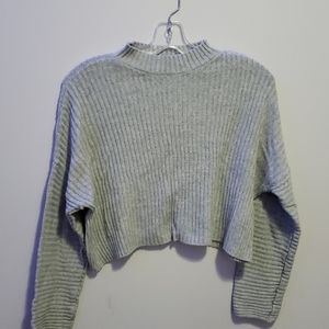 Shrunken mock neck sweater